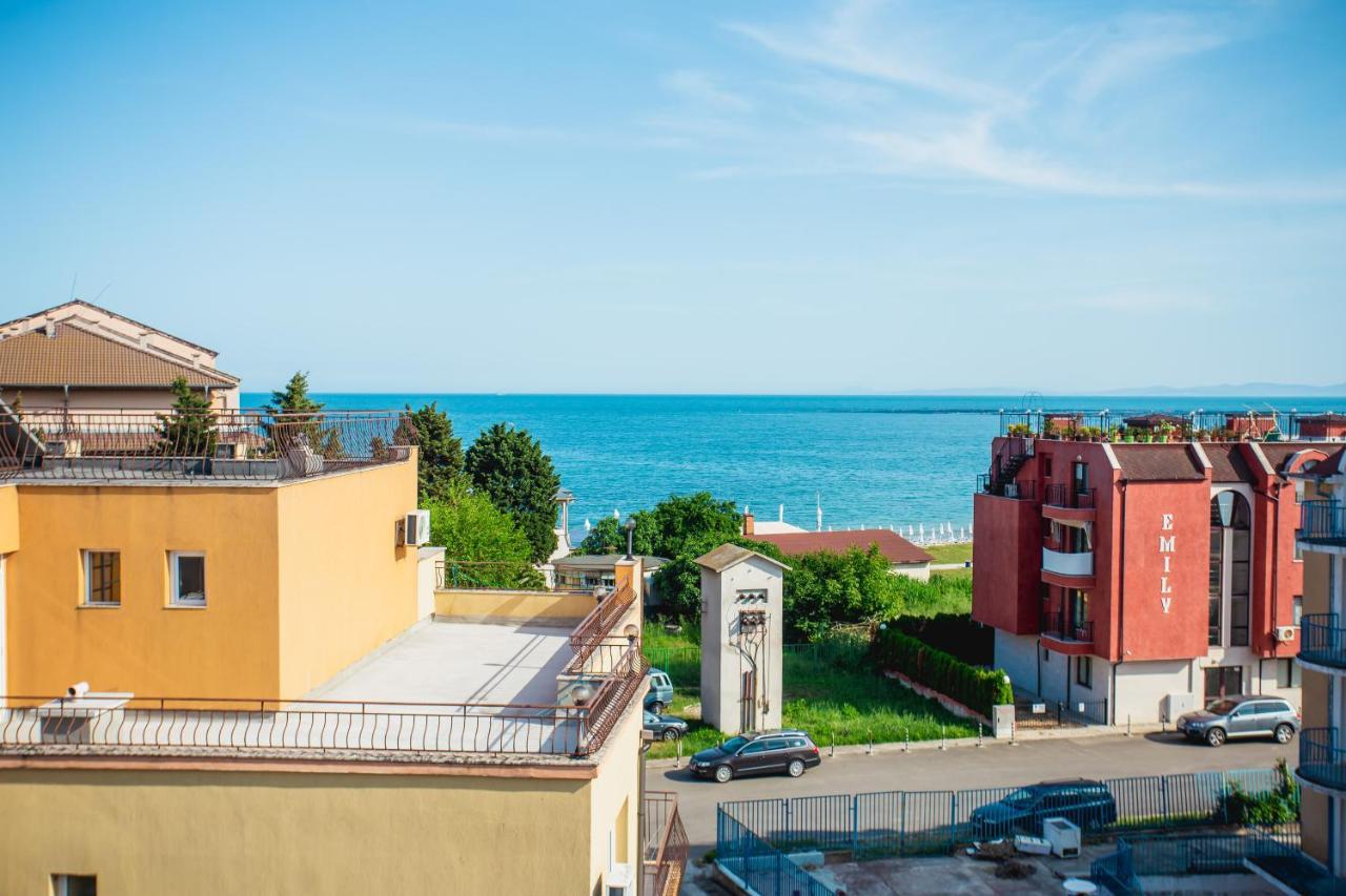 Hotel Dolphin Ravda Exterior foto